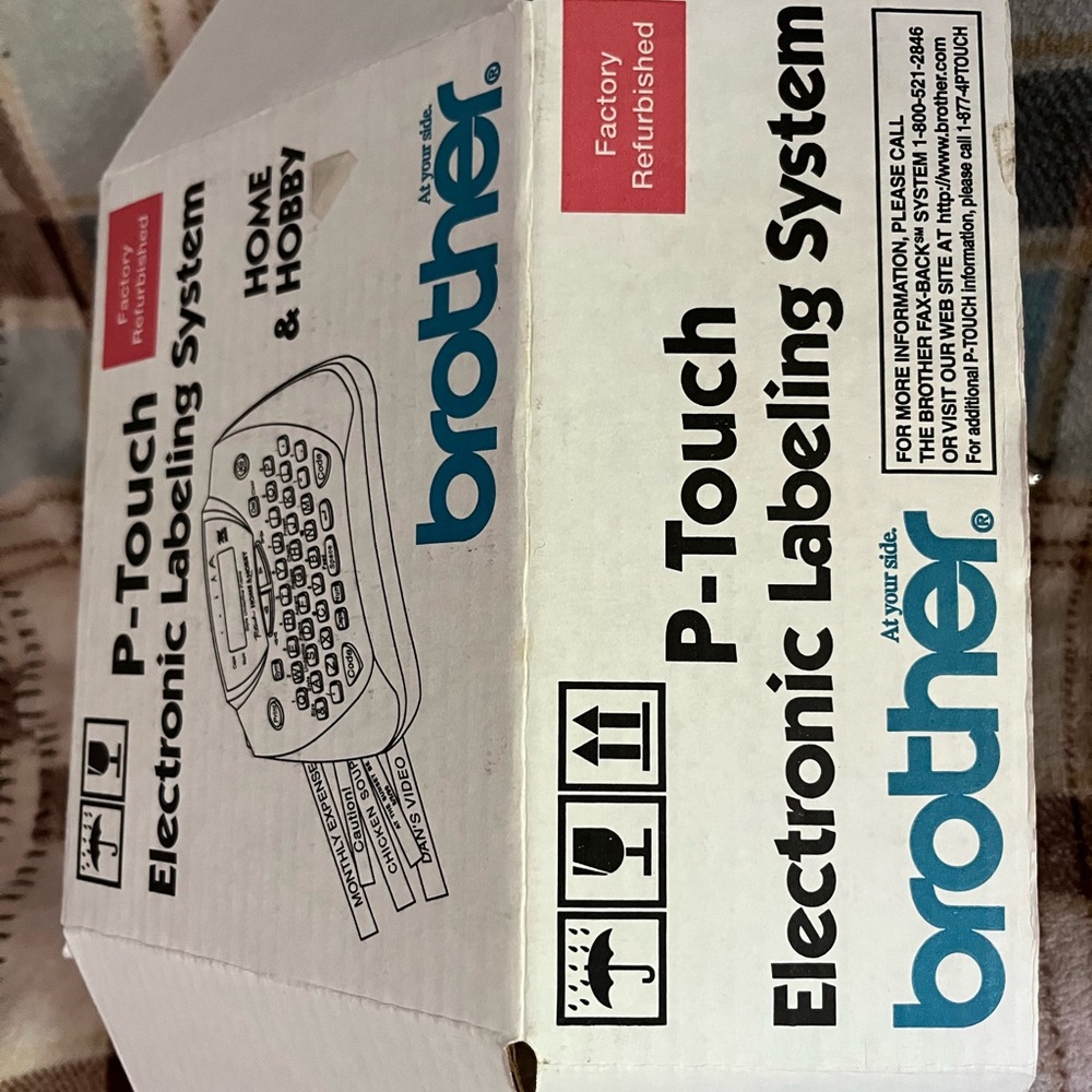 Brother P-Touch Electronic Labeling System - Green